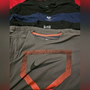 T-Shirt Bundle Lot Of 5 Graphic Tees Pop Culture Themed Tees Men's XL